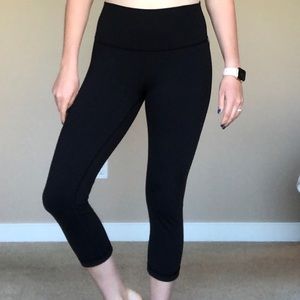 Lululemon capri leggings